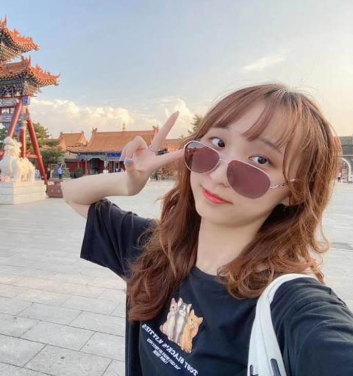 张怡然